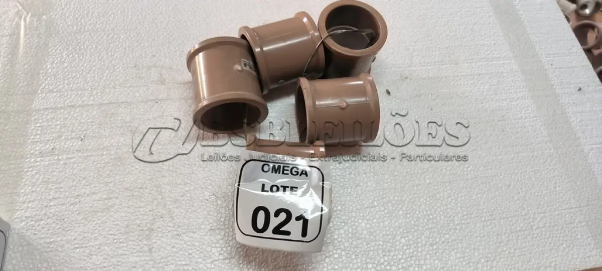 LOTE 021 - 05 LUVAS SOLDÁVEIS Ø 75MM - PVC MARROM. (NO ESTADO EM QUE SE ENCONTRA. SUJEITO A AVARIAS OCULTAS/VISÍVEIS.)