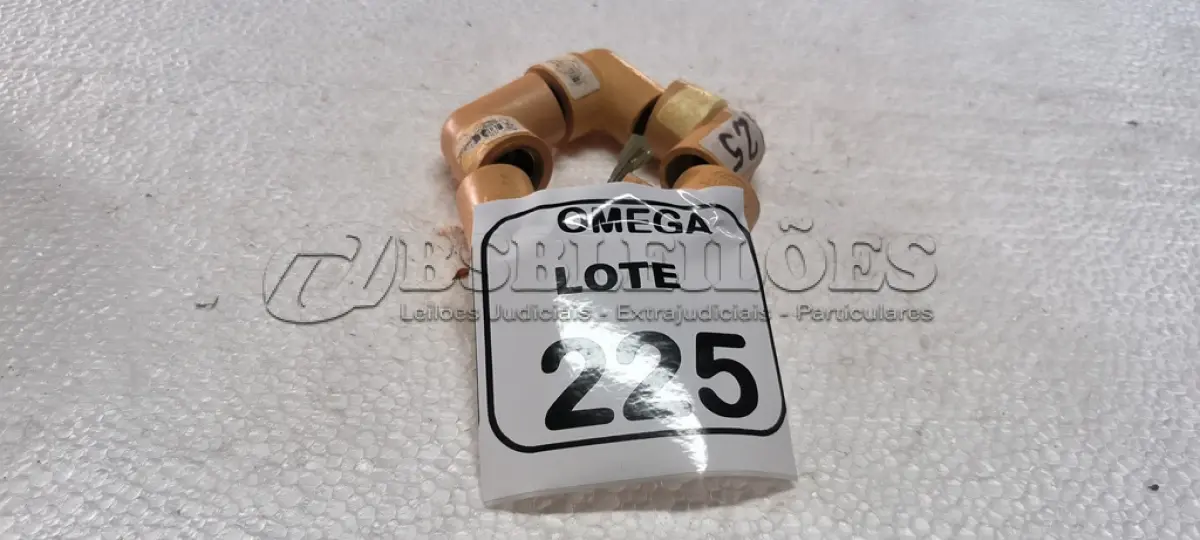 LOTE 225 - 05 JOELHOS DE TRANSIÇÃO - CPVC - Ø 22 X 1/2. (NO ESTADO EM QUE SE ENCONTRA. SUJEITO A AVARIAS OCULTAS/VISÍVEIS.)