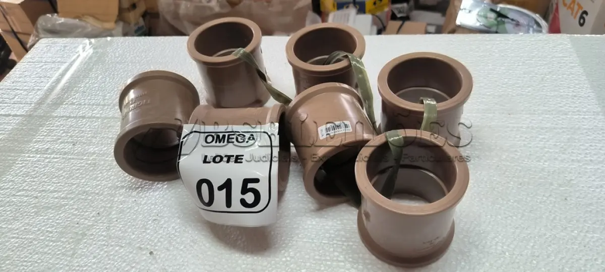 LOTE 015 - 07 LUVAS SOLDÁVEISS Ø 75MM - PVC MARROM. (NO ESTADO EM QUE SE ENCONTRA. SUJEITO A AVARIAS OCULTAS/VISÍVEIS.)