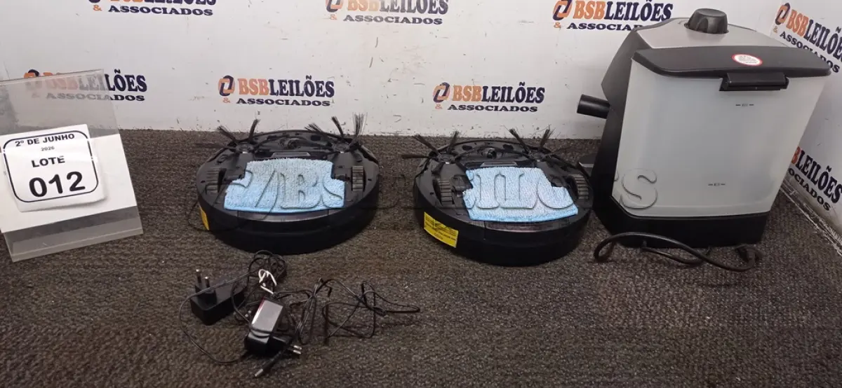 LOTE 012 - 01 MÁQUINA DE CAFÉ EXPRESSO 220V MARCA MONDIAL E 02 ASPIRADORES ROBÔ MARCA MONDIAL. (NO ESTADO) ATENÇÃO! FAZER A VISITAÇÃO ANTES DE ARREMATAR, NÃO SABEMOS SE FUNCIONA, LEILÃO NÃO TEM GARANTIA E NEM DEVOLUÇÃO, SUJEITO A POSSÍVEIS AVARIAS VISÍVEIS/OCULTAS E/OU AUSÊNCIA DE COMPONENTES.