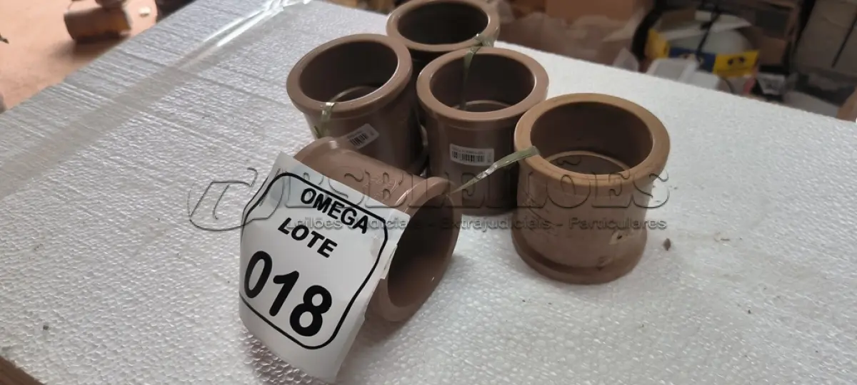 LOTE 018 - 05 LUVAS SOLDÁVEIS Ø 75MM - PVC MARROM. (NO ESTADO EM QUE SE ENCONTRA. SUJEITO A AVARIAS OCULTAS/VISÍVEIS.)