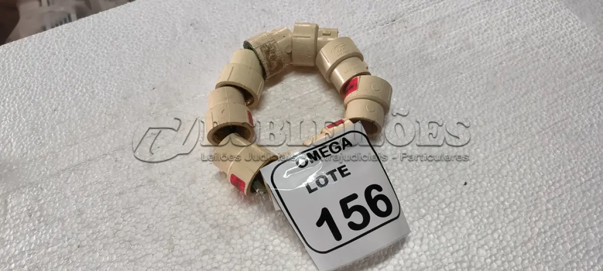 LOTE 156 - 09 LUVAS DE TRANSIÇÃO (FF) CPVC - Ø 28 X 1. (NO ESTADO EM QUE SE ENCONTRA. SUJEITO A AVARIAS OCULTAS/VISÍVEIS.)