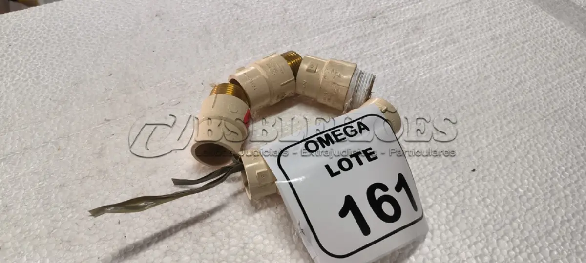 LOTE 161 - 05 CONECTORES (LR) MACHO CPVC - Ø 28 X 1. (NO ESTADO EM QUE SE ENCONTRA. SUJEITO A AVARIAS OCULTAS/VISÍVEIS.)