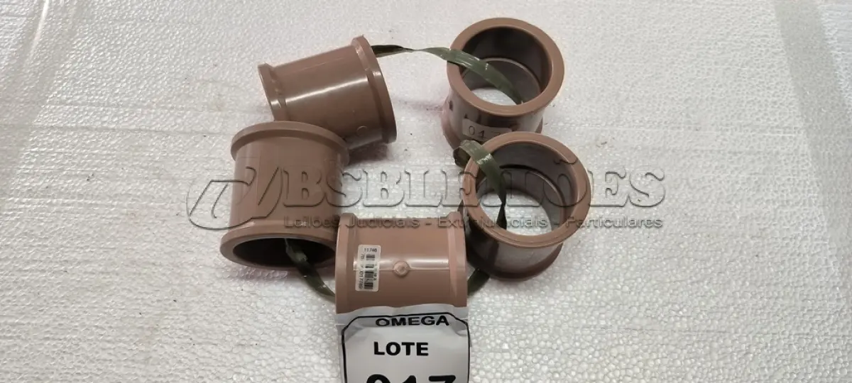 LOTE 017 - 05 LUVAS SOLDÁVEIS Ø 75MM - PVC MARROM. (NO ESTADO EM QUE SE ENCONTRA. SUJEITO A AVARIAS OCULTAS/VISÍVEIS.)