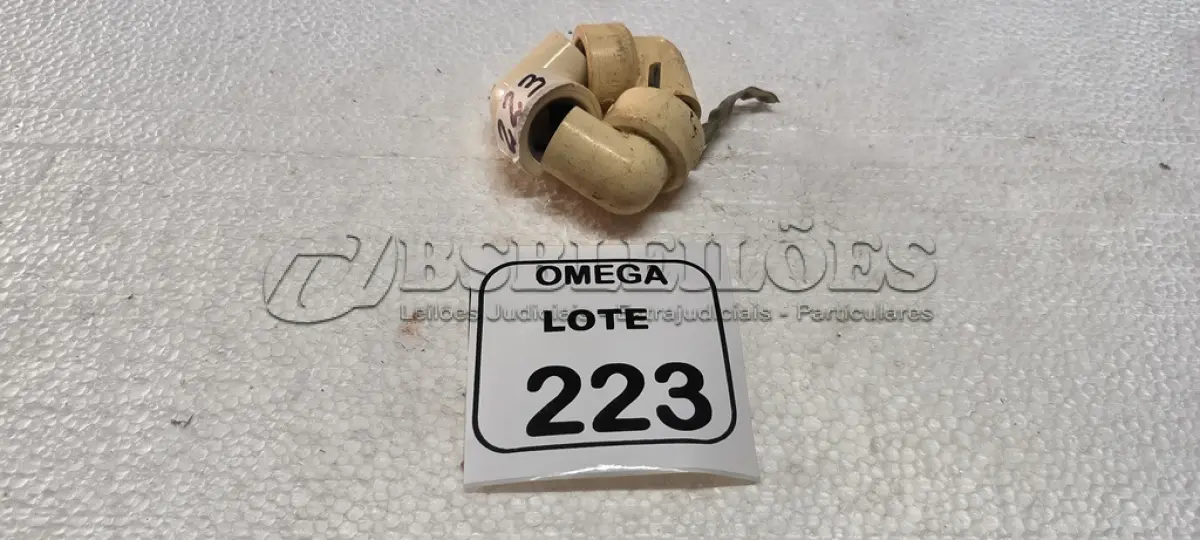 LOTE 223 - 03 JOELHOS DE TRANSIÇÃO - CPVC - Ø 22 X 3/4. (NO ESTADO EM QUE SE ENCONTRA. SUJEITO A AVARIAS OCULTAS/VISÍVEIS.)