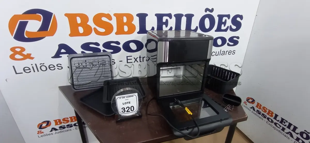LOTE 320 - 01 AIR FRYER/FORNO 12L 220V MARCA MONDIAL. (NO ESTADO) ATENÇÃO! FAZER A VISITAÇÃO ANTES DE ARREMATAR, NÃO SABEMOS SE FUNCIONA, LEILÃO NÃO TEM GARANTIA E NEM DEVOLUÇÃO, SUJEITO A POSSÍVEIS AVARIAS VISÍVEIS/OCULTAS E/OU AUSÊNCIA DE COMPONENTES.