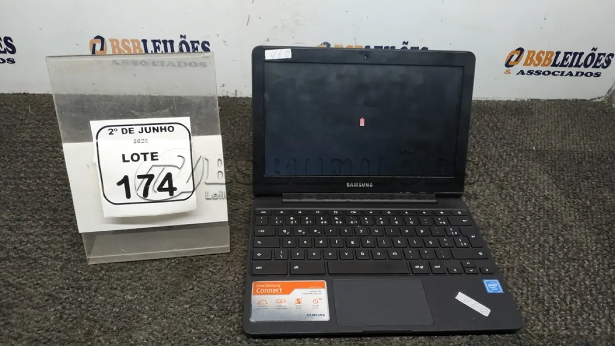 LOTE 174 - 01 CROMEBOOK LINHA CONNECT MEMORIA 2GB, 16GB E.MMC TELA DE 11.6’’ MARCA SAMSUNG SEM FONTE. (NO ESTADO) ATENÇÃO! FAZER A VISITAÇÃO ANTES DE ARREMATAR, NÃO SABEMOS SE FUNCIONA, LEILÃO NÃO TEM GARANTIA E NEM DEVOLUÇÃO, SUJEITO A POSSÍVEIS AVARIAS VISÍVEIS/OCULTAS E/OU AUSÊNCIA DE COMPONENTES.