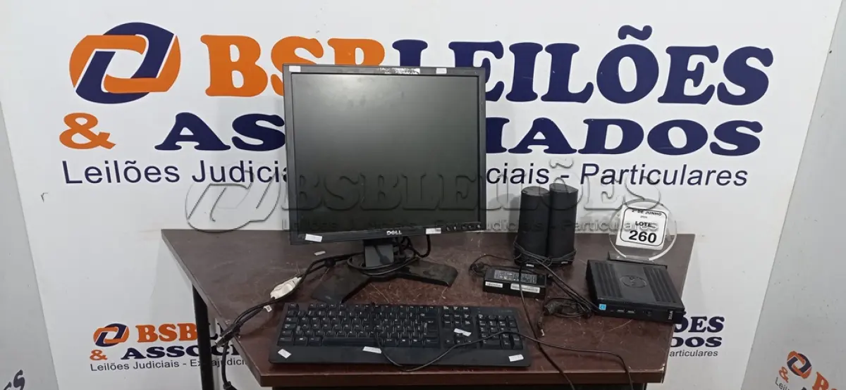 LOTE 260 - 01 MINI PC MARCA DELL, 01 MONITOR MARCA DELL, 01 TECLADO MARCA LENOVO E 02 CAIXAS DE SOM MULTIMIDIA MARCA DELL. (NO ESTADO) ATENÇÃO! FAZER A VISITAÇÃO ANTES DE ARREMATAR, NÃO SABEMOS SE FUNCIONA, LEILÃO NÃO TEM GARANTIA E NEM DEVOLUÇÃO, SUJEITO A POSSÍVEIS AVARIAS VISÍVEIS/OCULTAS E/OU AUSÊNCIA DE COMPONENTES.