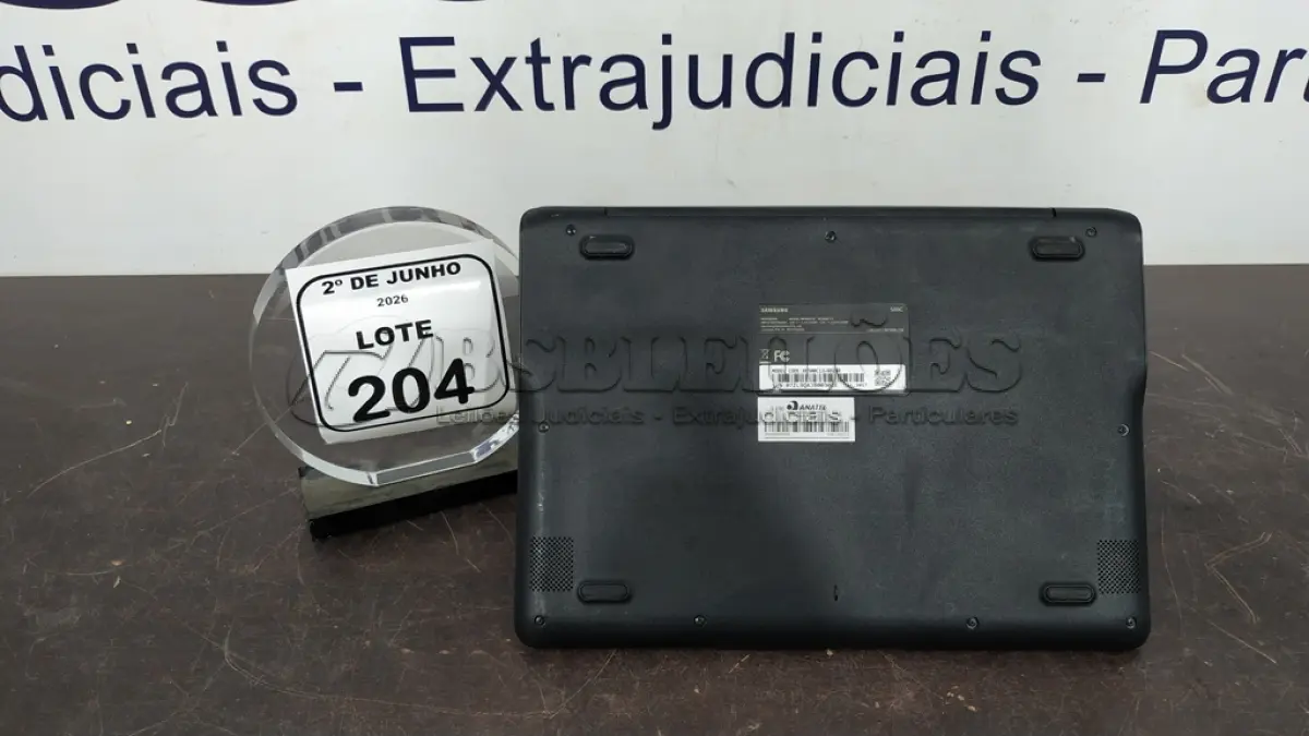 LOTE 204 - 01 CROMEBOOK LINHA CONNECT MEMORIA 2GB, 16GB E.MMC TELA DE 11.6’’ MARCA SAMSUNG SEM FONTE. (NO ESTADO) ATENÇÃO! FAZER A VISITAÇÃO ANTES DE ARREMATAR, NÃO SABEMOS SE FUNCIONA, LEILÃO NÃO TEM GARANTIA E NEM DEVOLUÇÃO, SUJEITO A POSSÍVEIS AVARIAS VISÍVEIS/OCULTAS E/OU AUSÊNCIA DE COMPONENTES.