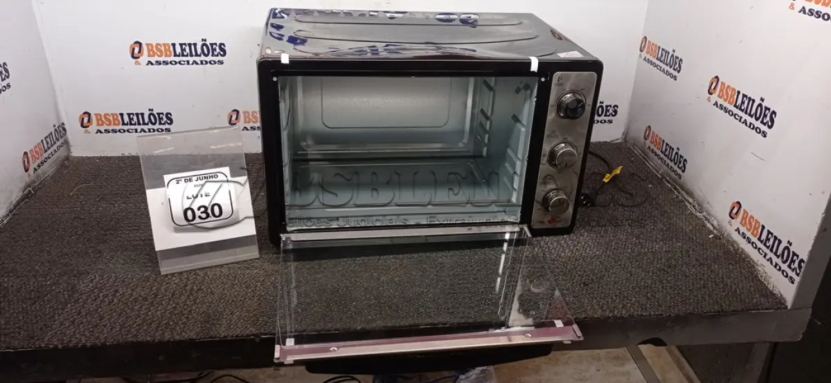 LOTE 030 - 01 FORNO 52L 220V MARCA MONDIAL COM AVARIAS. (NO ESTADO) ATENÇÃO! FAZER A VISITAÇÃO ANTES DE ARREMATAR, NÃO SABEMOS SE FUNCIONA, LEILÃO NÃO TEM GARANTIA E NEM DEVOLUÇÃO, SUJEITO A POSSÍVEIS AVARIAS VISÍVEIS/OCULTAS E/OU AUSÊNCIA DE COMPONENTES.