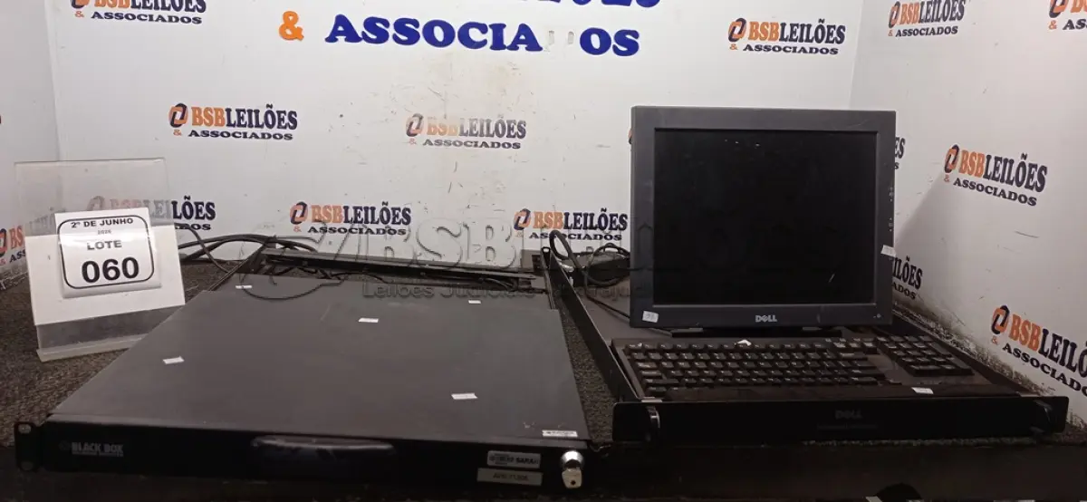 LOTE 060 - 01 RACK DE SERVIDOR MARCA BLACK BOX E 01 CONSOLE DE RACK SERVIDOR KEYBOARD E MONITOR. (NO ESTADO) ATENÇÃO! FAZER A VISITAÇÃO ANTES DE ARREMATAR, NÃO SABEMOS SE FUNCIONA, LEILÃO NÃO TEM GARANTIA E NEM DEVOLUÇÃO, SUJEITO A POSSÍVEIS AVARIAS VISÍVEIS/OCULTAS E/OU AUSÊNCIA DE COMPONENTES.