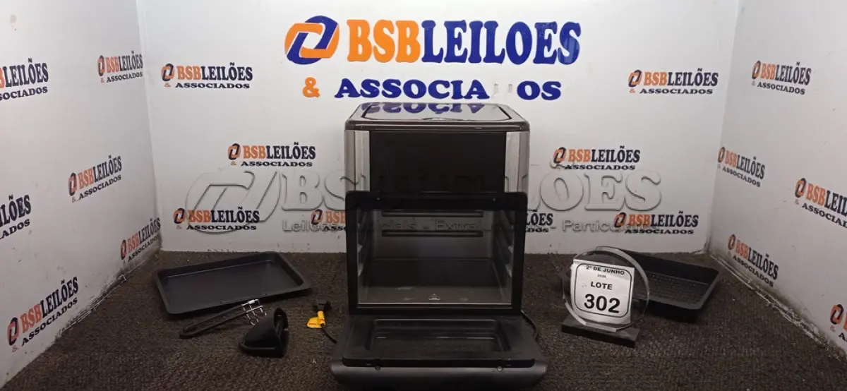 LOTE 302 - 01 AIR FRYER/FORNO 12L 220V MARCA MONDIAL. (NO ESTADO) ATENÇÃO! FAZER A VISITAÇÃO ANTES DE ARREMATAR, NÃO SABEMOS SE FUNCIONA, LEILÃO NÃO TEM GARANTIA E NEM DEVOLUÇÃO, SUJEITO A POSSÍVEIS AVARIAS VISÍVEIS/OCULTAS E/OU AUSÊNCIA DE COMPONENTES.