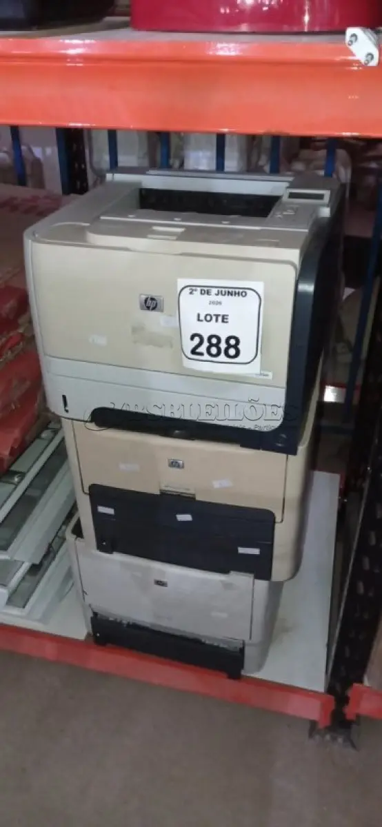 LOTE 288 - 03 IMPRESSORAS MODELOS DIVERSOS MARCA HP. (NO ESTADO) ATENÇÃO! FAZER A VISITAÇÃO ANTES DE ARREMATAR, NÃO SABEMOS SE FUNCIONA, LEILÃO NÃO TEM GARANTIA E NEM DEVOLUÇÃO, SUJEITO A POSSÍVEIS AVARIAS VISÍVEIS/OCULTAS E/OU AUSÊNCIA DE COMPONENTES.