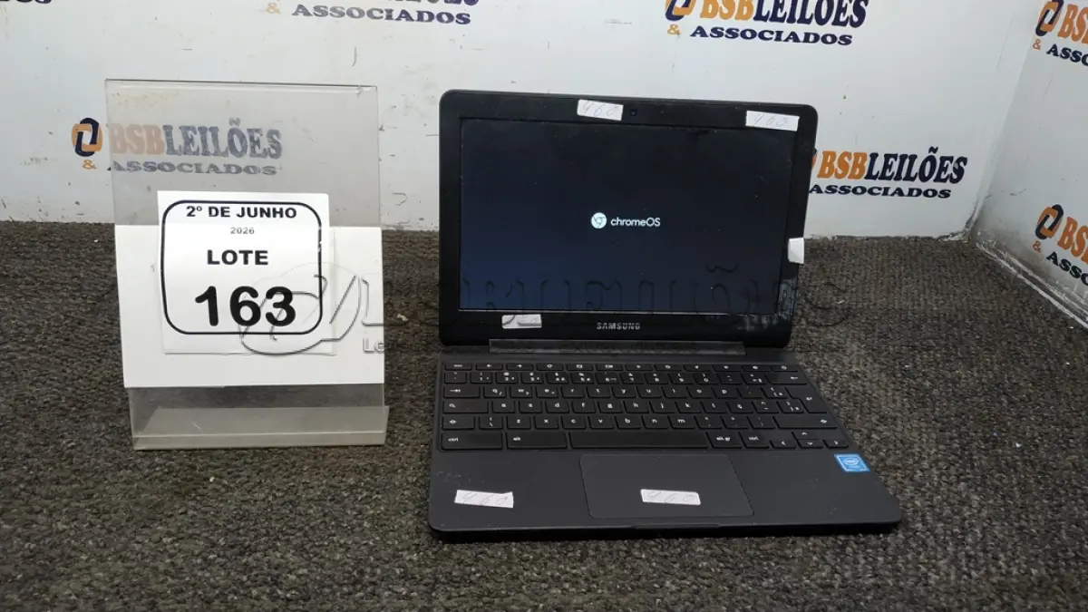 LOTE 163 - 01 CROMEBOOK LINHA CONNECT 16GB E.MMC TELA DE 11.6’’ MARCA SAMSUNG SEM FONTE. (NO ESTADO) ATENÇÃO! FAZER A VISITAÇÃO ANTES DE ARREMATAR, NÃO SABEMOS SE FUNCIONA, LEILÃO NÃO TEM GARANTIA E NEM DEVOLUÇÃO, SUJEITO A POSSÍVEIS AVARIAS VISÍVEIS/OCULTAS E/OU AUSÊNCIA DE COMPONENTES.