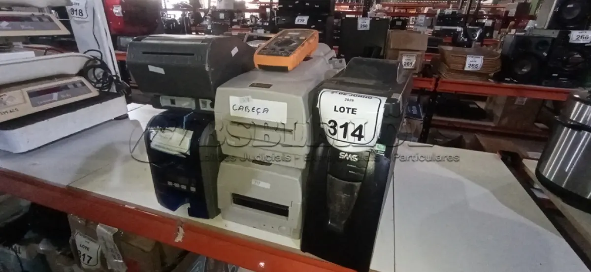 LOTE 314 - 01 NOBREAK 1.400VA, 01 MULTÍMETRO DIGITAL, 01 IMPRESSORA DE CUPOM E 07 IMPRESSORAS DE CUPOM PARA RETIRADA DE PEÇAS. (NO ESTADO) ATENÇÃO! FAZER A VISITAÇÃO ANTES DE ARREMATAR, NÃO SABEMOS SE FUNCIONA, LEILÃO NÃO TEM GARANTIA E NEM DEVOLUÇÃO, SUJEITO A POSSÍVEIS AVARIAS VISÍVEIS/OCULTAS E/OU AUSÊNCIA DE COMPONENTES.