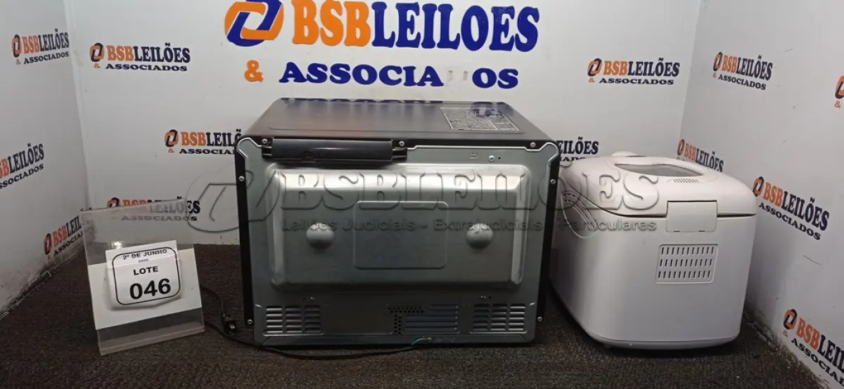 LOTE 046 - 01 FORNO MODELO MRO-MS8 MARCA HITACHI E 01 PANIFICADORA 220V MARCA BRITÂNIA. (NO ESTADO) ATENÇÃO! FAZER A VISITAÇÃO ANTES DE ARREMATAR, NÃO SABEMOS SE FUNCIONA, LEILÃO NÃO TEM GARANTIA E NEM DEVOLUÇÃO, SUJEITO A POSSÍVEIS AVARIAS VISÍVEIS/OCULTAS E/OU AUSÊNCIA DE COMPONENTES.
