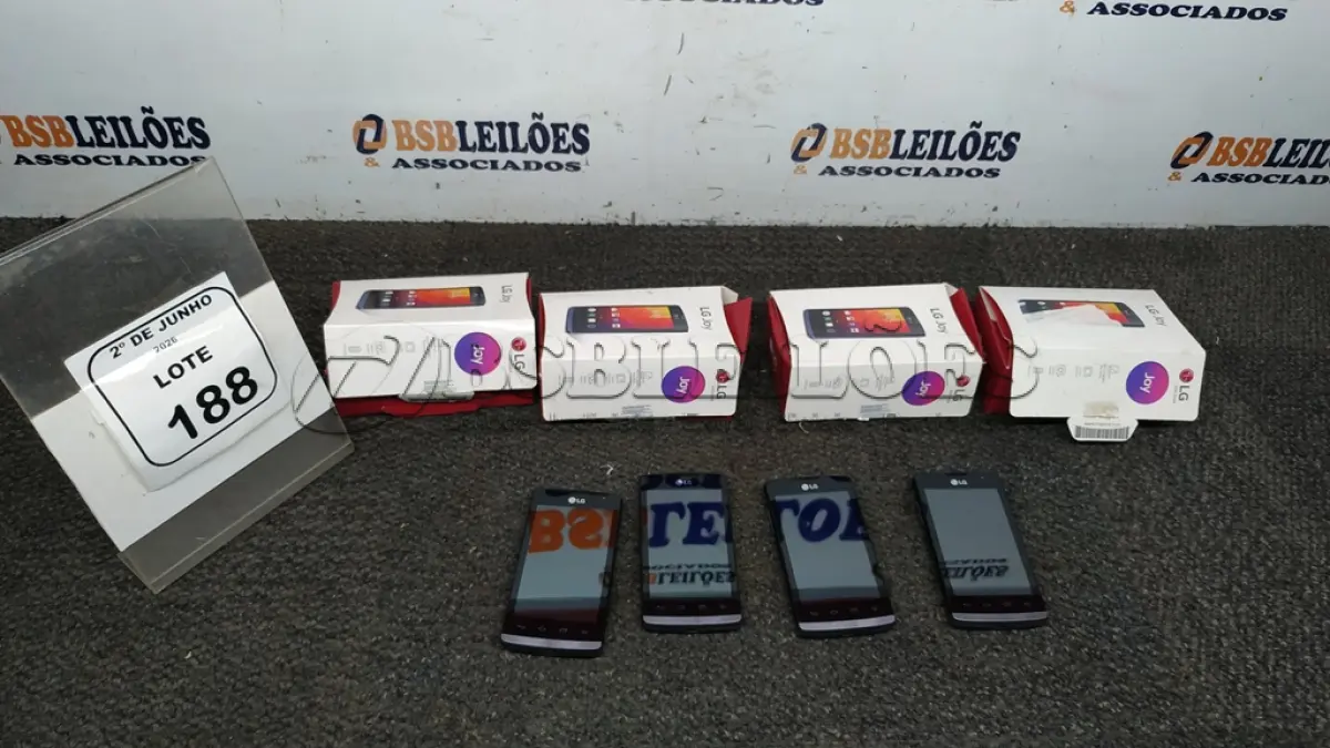 LOTE 188 - 04 CELULARES MODELO JOY COM 03 CARREGADORES MARCA LG. (NO ESTADO) ATENÇÃO! FAZER A VISITAÇÃO ANTES DE ARREMATAR, NÃO SABEMOS SE FUNCIONA, LEILÃO NÃO TEM GARANTIA E NEM DEVOLUÇÃO, SUJEITO A POSSÍVEIS AVARIAS VISÍVEIS/OCULTAS E/OU AUSÊNCIA DE COMPONENTES.