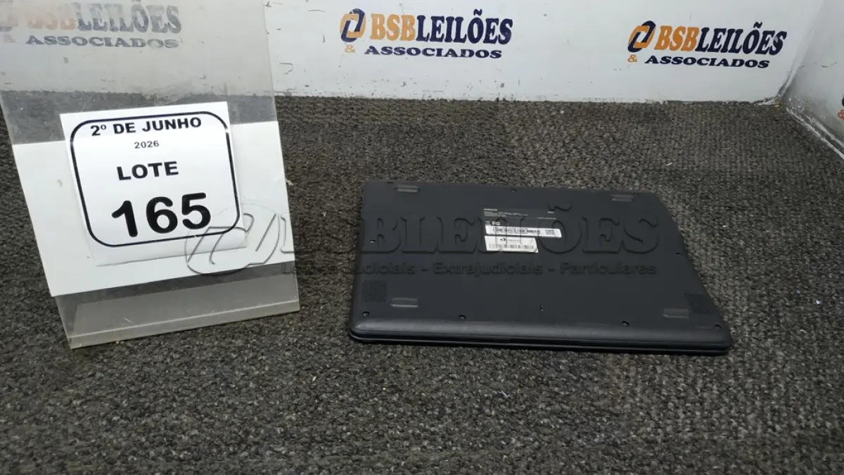 LOTE 165 - 01 CROMEBOOK LINHA CONNECT MEMORIA 2GB, 16GB E.MMC TELA DE 11.6’’ MARCA SAMSUNG SEM FONTE. (NO ESTADO) ATENÇÃO! FAZER A VISITAÇÃO ANTES DE ARREMATAR, NÃO SABEMOS SE FUNCIONA, LEILÃO NÃO TEM GARANTIA E NEM DEVOLUÇÃO, SUJEITO A POSSÍVEIS AVARIAS VISÍVEIS/OCULTAS E/OU AUSÊNCIA DE COMPONENTES.