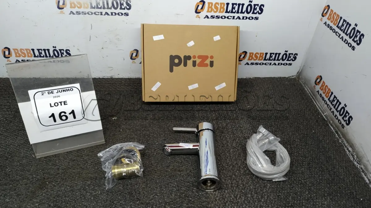 LOTE 161 - 01 TORNEIRA MISTURADOR MARCA PRIZI COM ACESSÓRIOS. (NO ESTADO) ATENÇÃO! FAZER A VISITAÇÃO ANTES DE ARREMATAR, NÃO SABEMOS SE FUNCIONA, LEILÃO NÃO TEM GARANTIA E NEM DEVOLUÇÃO, SUJEITO A POSSÍVEIS AVARIAS VISÍVEIS/OCULTAS E/OU AUSÊNCIA DE COMPONENTES.