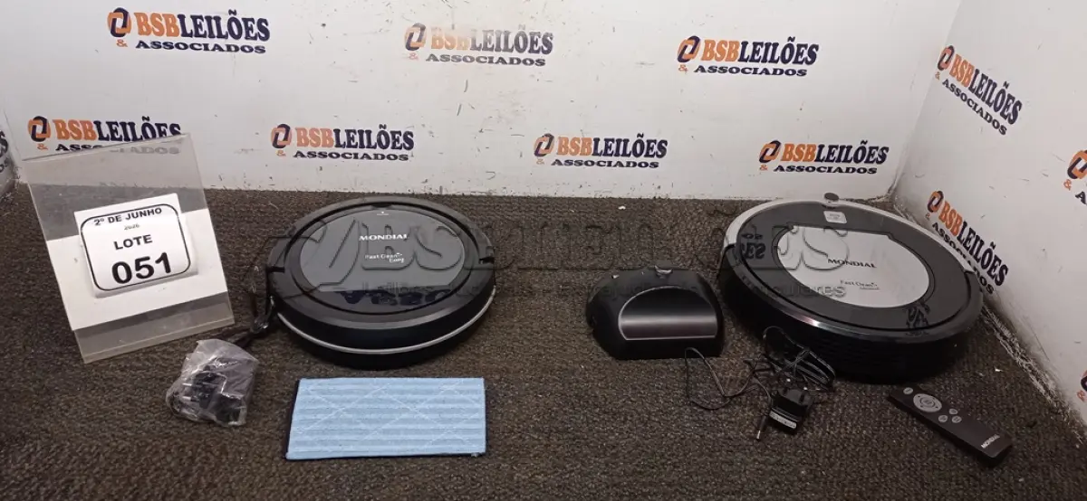 LOTE 051 - 02 ASPIRADORES DE PÓ MARCA MONDIAL. (NO ESTADO) ATENÇÃO! FAZER A VISITAÇÃO ANTES DE ARREMATAR, NÃO SABEMOS SE FUNCIONA, LEILÃO NÃO TEM GARANTIA E NEM DEVOLUÇÃO, SUJEITO A POSSÍVEIS AVARIAS VISÍVEIS/OCULTAS E/OU AUSÊNCIA DE COMPONENTES.