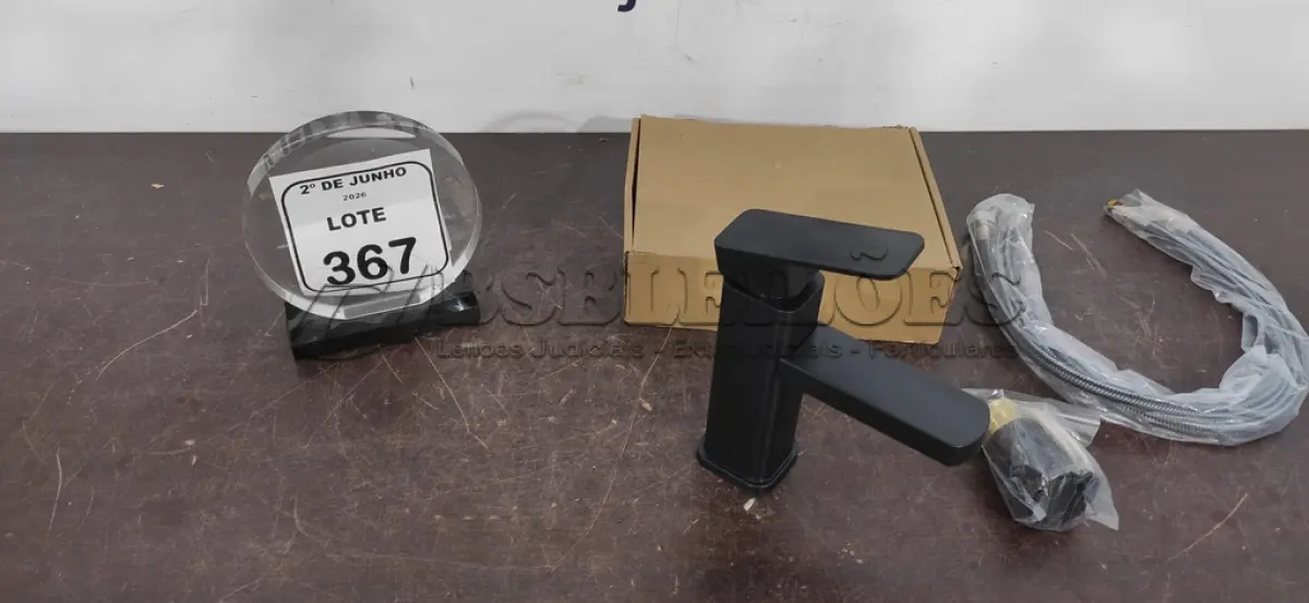 LOTE 367 - 01 TORNEIRA MISTURADOR MARCA PRIZI COM ACESSÓRIOS. (NO ESTADO) ATENÇÃO! FAZER A VISITAÇÃO ANTES DE ARREMATAR, NÃO SABEMOS SE FUNCIONA, LEILÃO NÃO TEM GARANTIA E NEM DEVOLUÇÃO, SUJEITO A POSSÍVEIS AVARIAS VISÍVEIS/OCULTAS E/OU AUSÊNCIA DE COMPONENTES.
