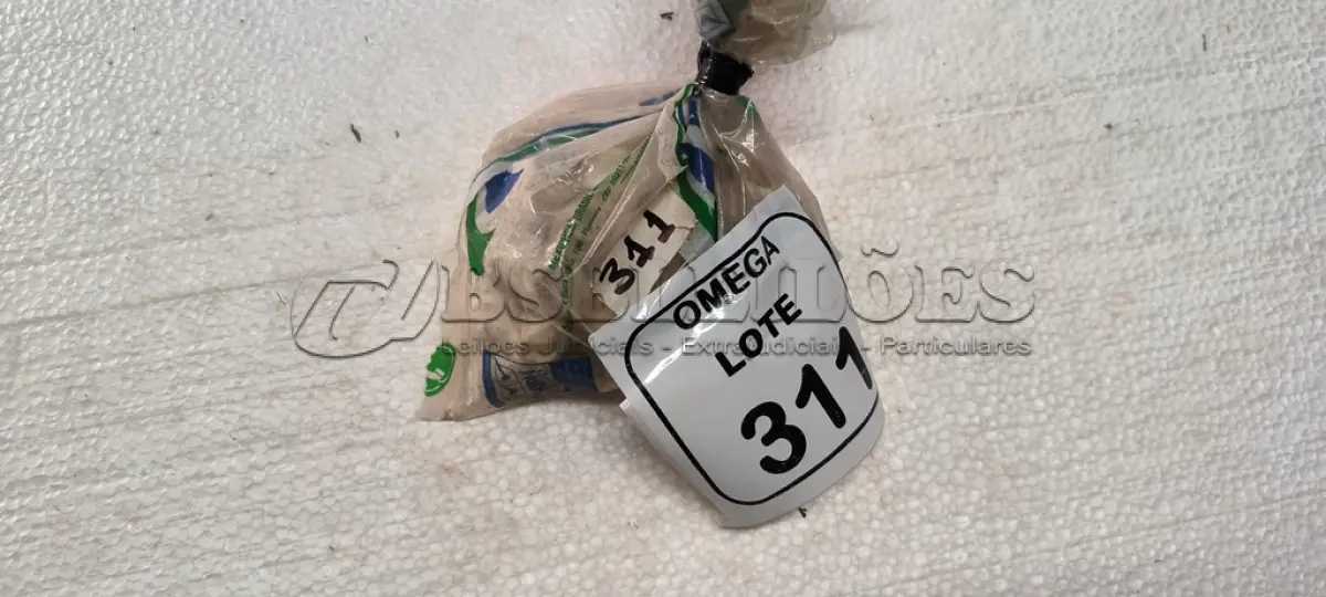 LOTE 311 - 50 PLUGS SMACHO (FF) - Ø 1/2. (NO ESTADO EM QUE SE ENCONTRA. SUJEITO A AVARIAS OCULTAS/VISÍVEIS.)