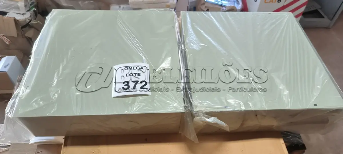 LOTE 372