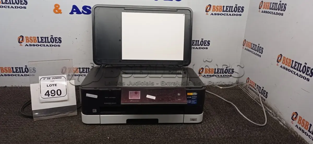 LOTE 490 - 01 IMPRESSORA MODELO MFC-J43100W MARCA BROTHER. (NO ESTADO) ATENÇÃO! FAZER A VISITAÇÃO ANTES DE ARREMATAR, NÃO SABEMOS SE FUNCIONA, LEILÃO NÃO TEM GARANTIA E NEM DEVOLUÇÃO, SUJEITO A POSSÍVEIS AVARIAS VISÍVEIS/OCULTAS E/OU AUSÊNCIA DE COMPONENTES.