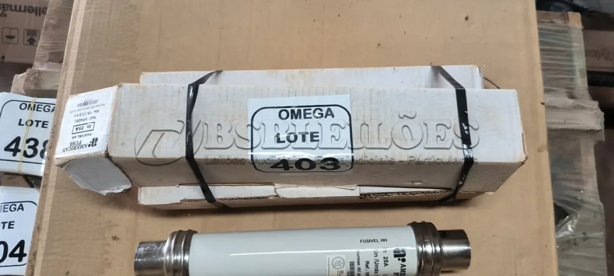 LOTE 403 - 03 FUSÍVEIS LIMITADOR DE CORRENTE HH 15-17,5KV - 40 KA. (NO ESTADO EM QUE SE ENCONTRA. SUJEITO A AVARIAS OCULTAS/VISÍVEIS.)
