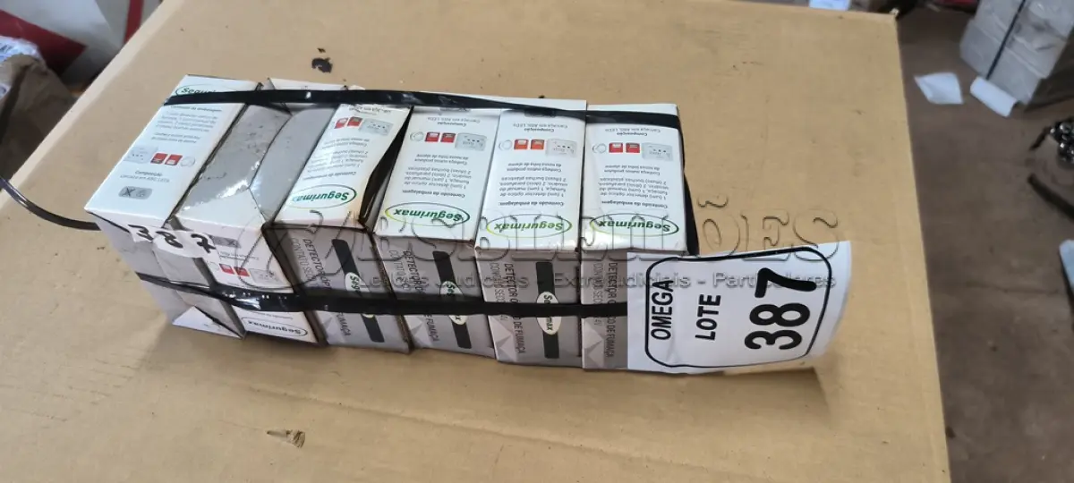 LOTE 387 - 06 DETECTORES ÓPTICOS DE FUMAÇA ENDEREÇAVEL - SEGURIMAX. (NO ESTADO EM QUE SE ENCONTRA. SUJEITO A AVARIAS OCULTAS/VISÍVEIS.)