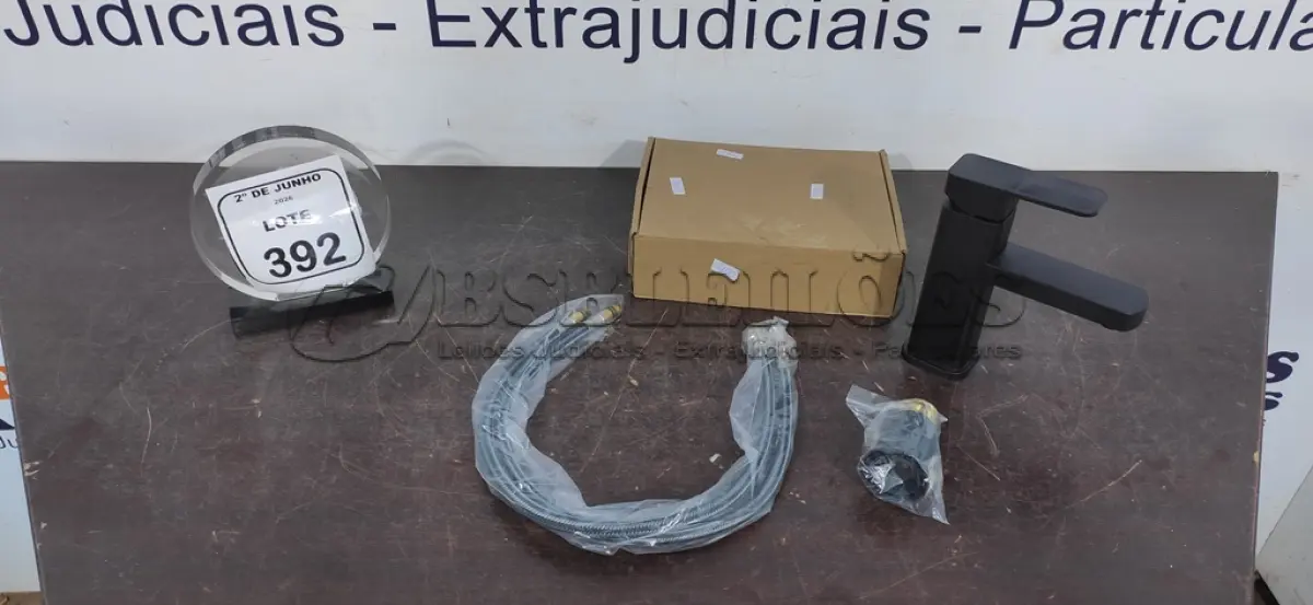 LOTE 392 - 01 TORNEIRA MARCA PRIZI. (NO ESTADO) ATENÇÃO! FAZER A VISITAÇÃO ANTES DE ARREMATAR, NÃO SABEMOS SE FUNCIONA, LEILÃO NÃO TEM GARANTIA E NEM DEVOLUÇÃO, SUJEITO A POSSÍVEIS AVARIAS VISÍVEIS/OCULTAS E/OU AUSÊNCIA DE COMPONENTES.