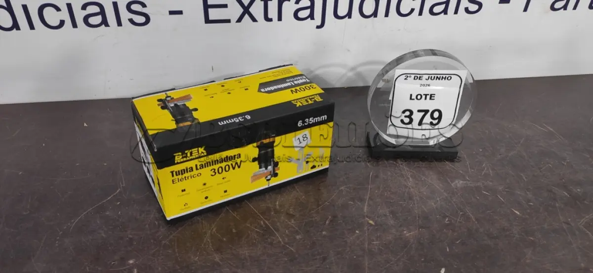 LOTE 379 - 01 TUPIA LAMINADORA 300W 220V MARCA BOMVINK (NOVO). (NO ESTADO) ATENÇÃO! FAZER A VISITAÇÃO ANTES DE ARREMATAR, NÃO SABEMOS SE FUNCIONA, LEILÃO NÃO TEM GARANTIA E NEM DEVOLUÇÃO, SUJEITO A POSSÍVEIS AVARIAS VISÍVEIS/OCULTAS E/OU AUSÊNCIA DE COMPONENTES.