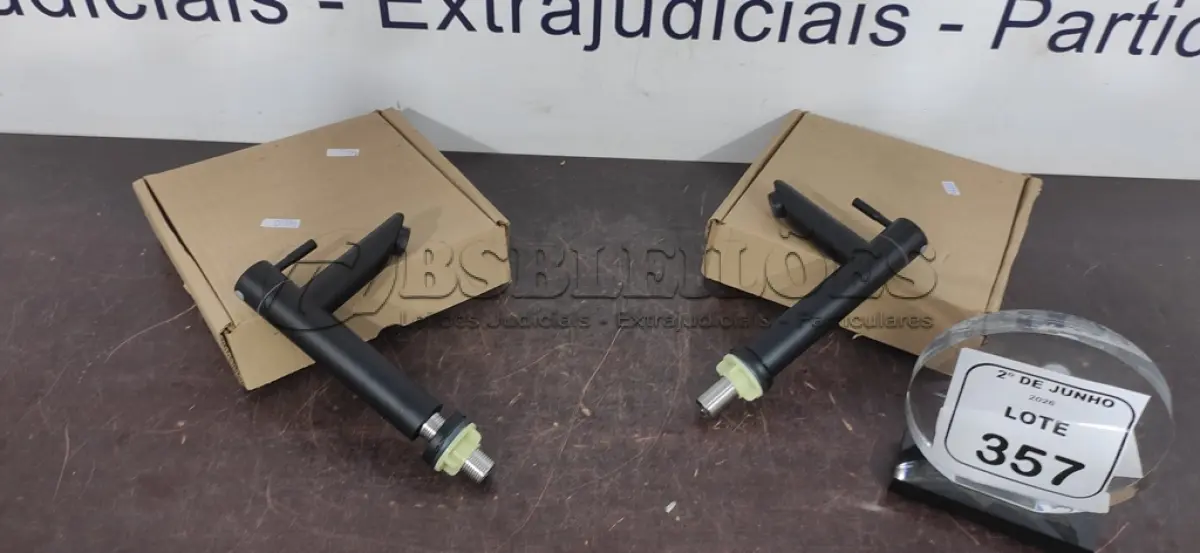 LOTE 357 - 02 TORNEIRAS MARCA PRIZI. (NO ESTADO) ATENÇÃO! FAZER A VISITAÇÃO ANTES DE ARREMATAR, NÃO SABEMOS SE FUNCIONA, LEILÃO NÃO TEM GARANTIA E NEM DEVOLUÇÃO, SUJEITO A POSSÍVEIS AVARIAS VISÍVEIS/OCULTAS E/OU AUSÊNCIA DE COMPONENTES.