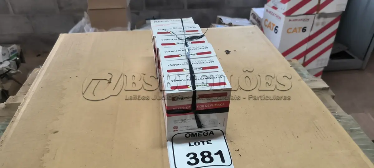 LOTE 381 - 06 DETECTORES ÓPTICOS DE FUMAÇA ENDEREÇAVEL - SEGURIMAX. (NO ESTADO EM QUE SE ENCONTRA. SUJEITO A AVARIAS OCULTAS/VISÍVEIS.)