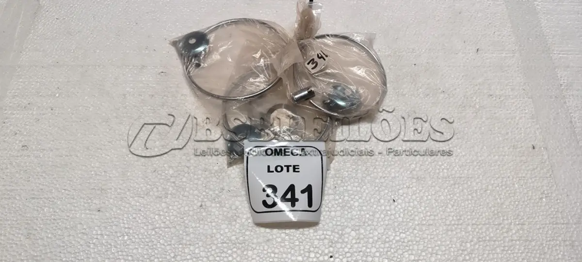 LOTE 341 - 05 PORTA TOALHAS ARGOLA DE ROSTO EM AÇO INOX. . (NO ESTADO EM QUE SE ENCONTRA. SUJEITO A AVARIAS OCULTAS/VISÍVEIS.)