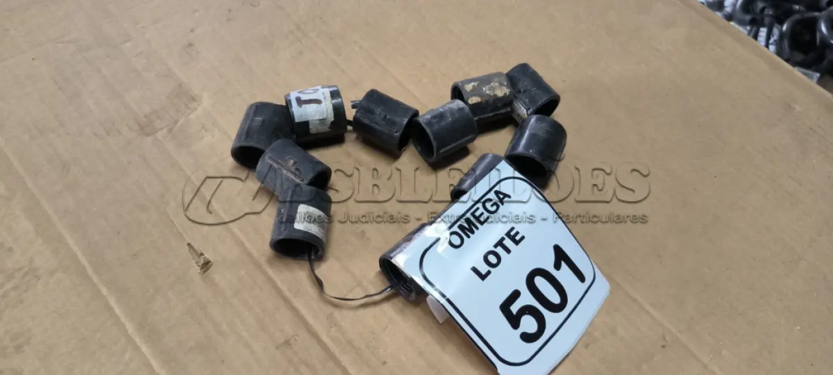 LOTE 501 - 12 CURVA LONGAS 3/4" PARA ELETRODUTO EM PVC. (NO ESTADO EM QUE SE ENCONTRA. SUJEITO A AVARIAS OCULTAS/VISÍVEIS.)