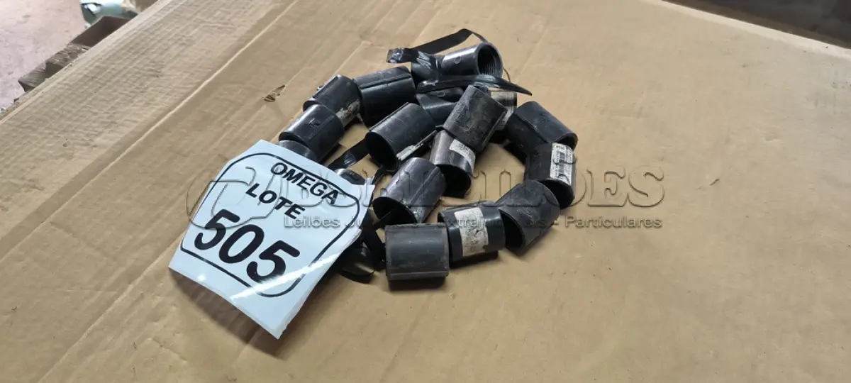 LOTE 505 - 21 CURVAS LONGAS 3/4" PARA ELETRODUTO EM PVC. (NO ESTADO EM QUE SE ENCONTRA. SUJEITO A AVARIAS OCULTAS/VISÍVEIS.)
