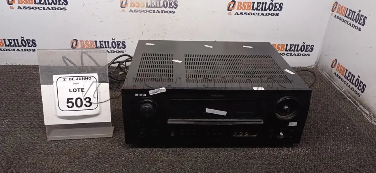 LOTE 503 - 01 MULTI-ZONE MARCA DENON. (NO ESTADO) ATENÇÃO! FAZER A VISITAÇÃO ANTES DE ARREMATAR, NÃO SABEMOS SE FUNCIONA, LEILÃO NÃO TEM GARANTIA E NEM DEVOLUÇÃO, SUJEITO A POSSÍVEIS AVARIAS VISÍVEIS/OCULTAS E/OU AUSÊNCIA DE COMPONENTES.