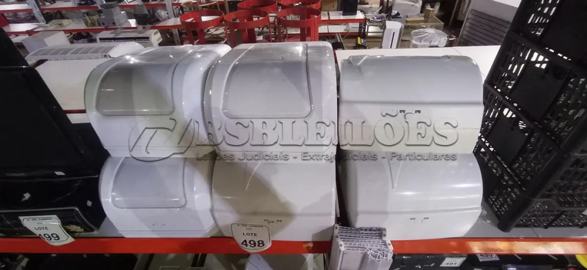 LOTE 498 - 09 DISPENSES DE PAPEL. (NO ESTADO) ATENÇÃO! FAZER A VISITAÇÃO ANTES DE ARREMATAR, NÃO SABEMOS SE FUNCIONA, LEILÃO NÃO TEM GARANTIA E NEM DEVOLUÇÃO, SUJEITO A POSSÍVEIS AVARIAS VISÍVEIS/OCULTAS E/OU AUSÊNCIA DE COMPONENTES.