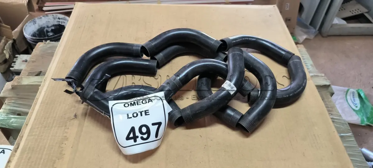 LOTE 497 - 12 CURVAS LONGAS 1" PARA ELETRODUTO EM PVC. (NO ESTADO EM QUE SE ENCONTRA. SUJEITO A AVARIAS OCULTAS/VISÍVEIS.)