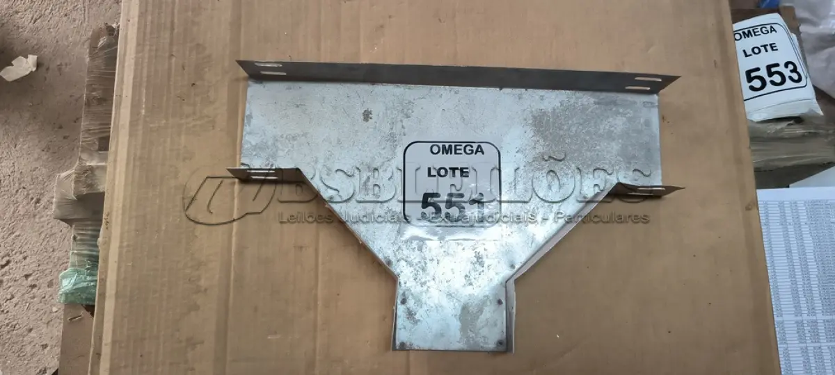 LOTE 551 - 01 TÊ RETO LISO - 100X50 PARA ELETROCALHA. (NO ESTADO EM QUE SE ENCONTRA. SUJEITO A AVARIAS OCULTAS/VISÍVEIS.)