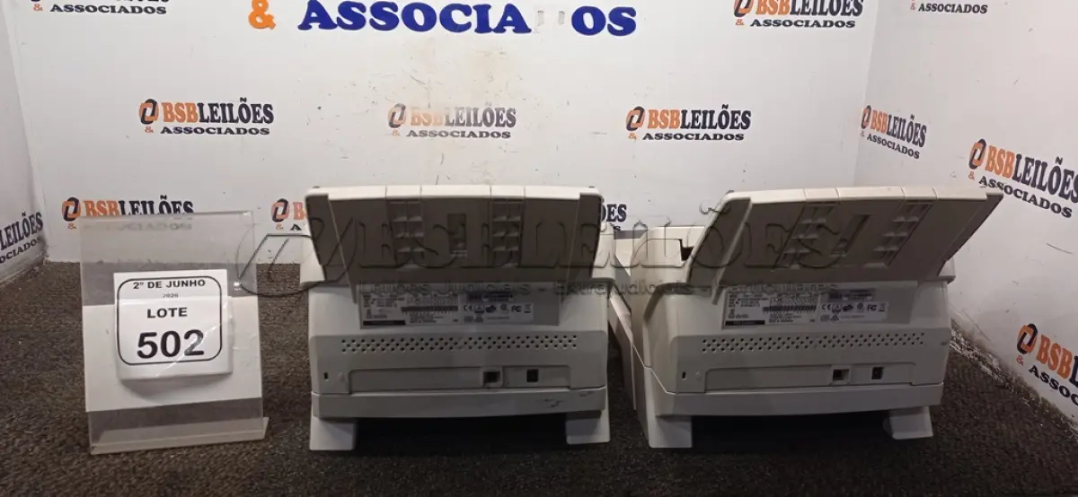 LOTE 502 - 02 SCANNERS MARCA FUJITSU. (NO ESTADO) ATENÇÃO! FAZER A VISITAÇÃO ANTES DE ARREMATAR, NÃO SABEMOS SE FUNCIONA, LEILÃO NÃO TEM GARANTIA E NEM DEVOLUÇÃO, SUJEITO A POSSÍVEIS AVARIAS VISÍVEIS/OCULTAS E/OU AUSÊNCIA DE COMPONENTES.