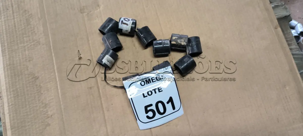LOTE 501 - 12 CURVA LONGAS 3/4" PARA ELETRODUTO EM PVC. (NO ESTADO EM QUE SE ENCONTRA. SUJEITO A AVARIAS OCULTAS/VISÍVEIS.)