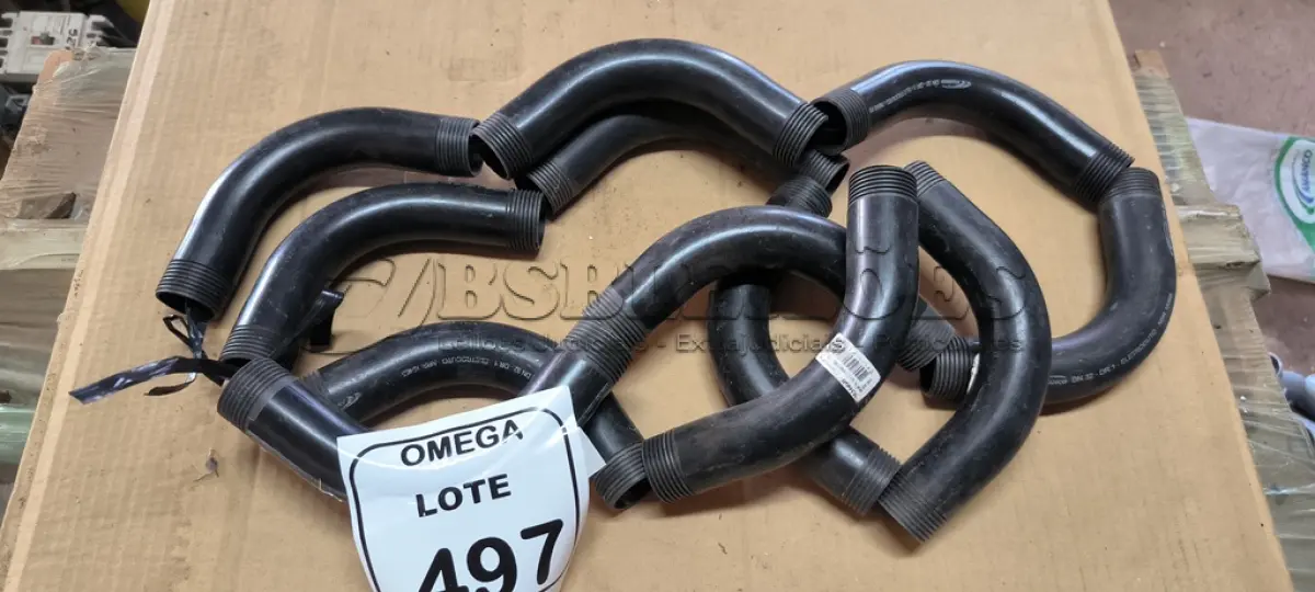 LOTE 497 - 12 CURVAS LONGAS 1" PARA ELETRODUTO EM PVC. (NO ESTADO EM QUE SE ENCONTRA. SUJEITO A AVARIAS OCULTAS/VISÍVEIS.)