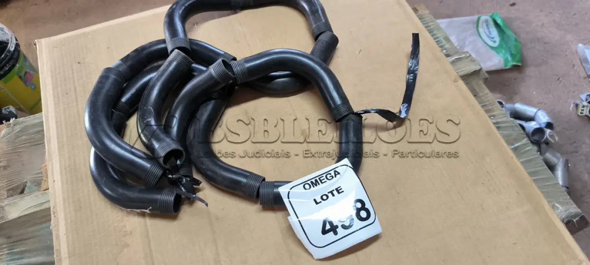 LOTE 498 - 12 CURVAS LONGAS 1" PARA ELETRODUTO EM PVC. (NO ESTADO EM QUE SE ENCONTRA. SUJEITO A AVARIAS OCULTAS/VISÍVEIS.)