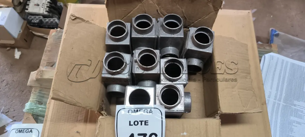 LOTE 476 - 08 PETROLETES TIPO E 1 1/4". (NO ESTADO EM QUE SE ENCONTRA. SUJEITO A AVARIAS OCULTAS/VISÍVEIS.)