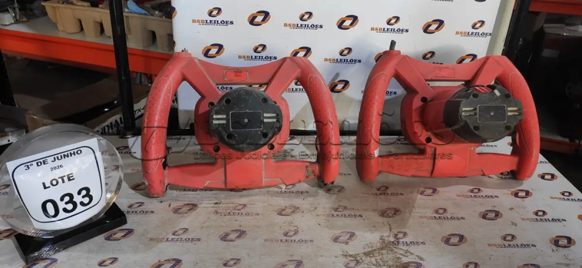 LOTE 033 - 02 MISTURADORES ELÉTRICOS INCOMPLETOS. (NO ESTADO) ATENÇÃO! FAZER A VISITAÇÃO ANTES DE ARREMATAR, NÃO SABEMOS SE FUNCIONA, LEILÃO NÃO TEM GARANTIA E NEM DEVOLUÇÃO, SUJEITO A POSSÍVEIS AVARIAS VISÍVEIS/OCULTAS E/OU AUSÊNCIA DE COMPONENTES.