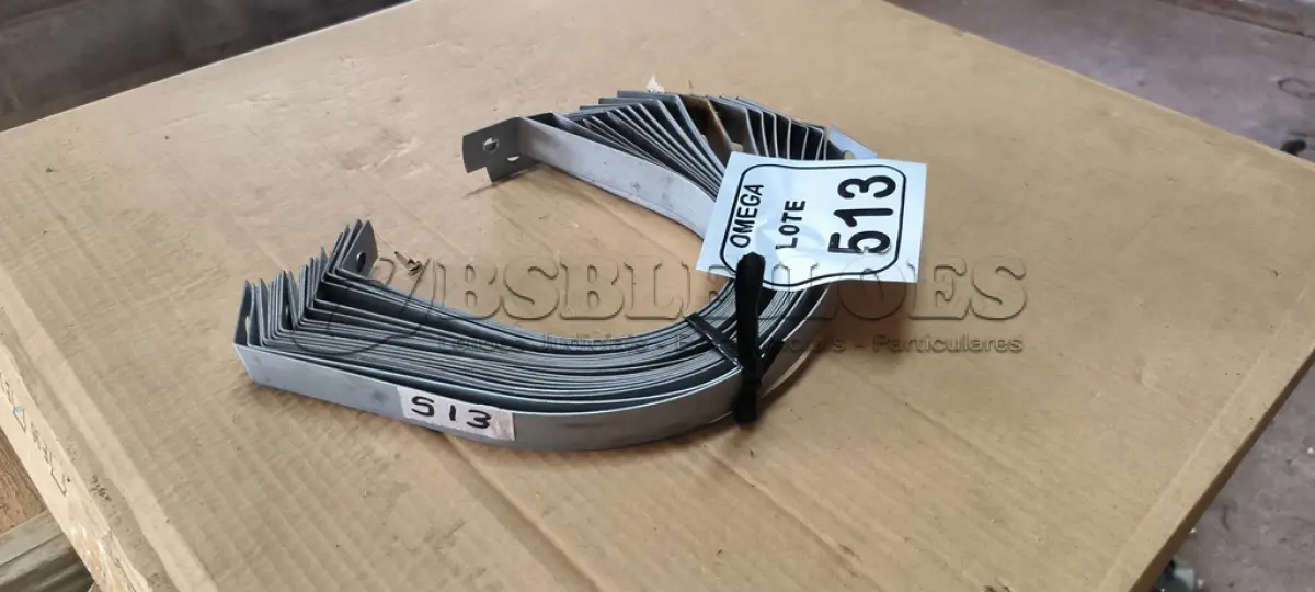 LOTE 513 - 17 ABRAÇADEIRAS TIPO GOTA 4". (NO ESTADO EM QUE SE ENCONTRA. SUJEITO A AVARIAS OCULTAS/VISÍVEIS.)