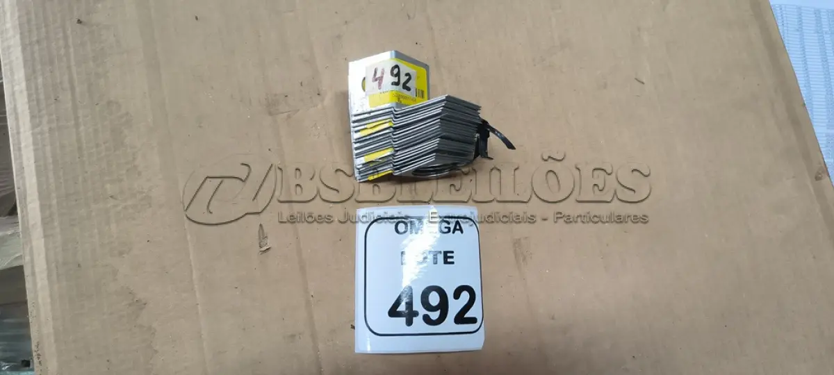 LOTE 492 - 20 SAÍDAS LATERAL 1" PARA PERFILADO. (NO ESTADO EM QUE SE ENCONTRA. SUJEITO A AVARIAS OCULTAS/VISÍVEIS.)