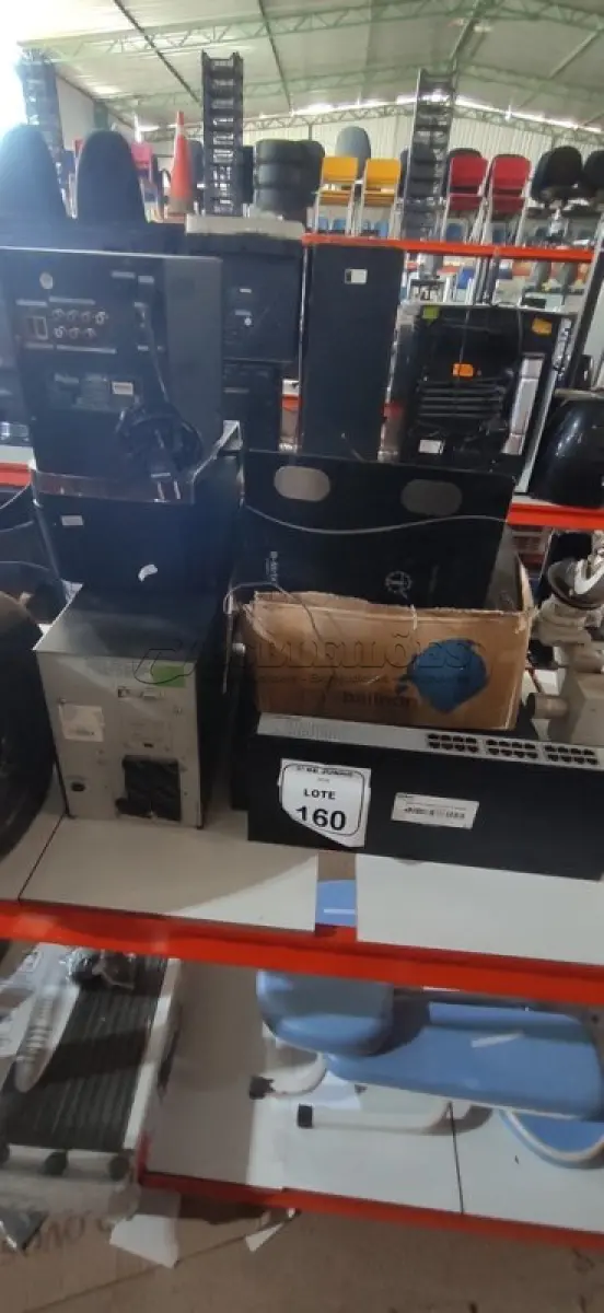 LOTE 160 - 01 CAIXA DE DINHEIRO, 01 SWITCH, 01 BALANÇA CORPORAL, 01 TELEFONE SEM FIO, 01 NOBREAK, 01 RELÓGIO DE PONTO, 01 MICRO SYSTEM E ELETRÔNICOS DIVERSOS. (NO ESTADO) ATENÇÃO! FAZER A VISITAÇÃO ANTES DE ARREMATAR, NÃO SABEMOS SE FUNCIONA, LEILÃO NÃO TEM GARANTIA E NEM DEVOLUÇÃO, SUJEITO A POSSÍVEIS AVARIAS VISÍVEIS/OCULTAS E/OU AUSÊNCIA DE COMPONENTES.
